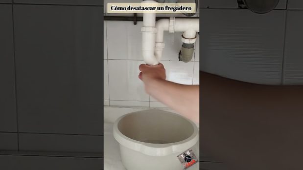 Cómo solucionar un fregadero que traga y devuelve agua a ratos en Las Palmas