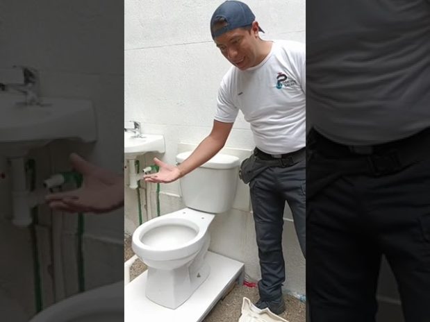 Solución para inodoro con evacuación parcial y agua alta en Las Palmas